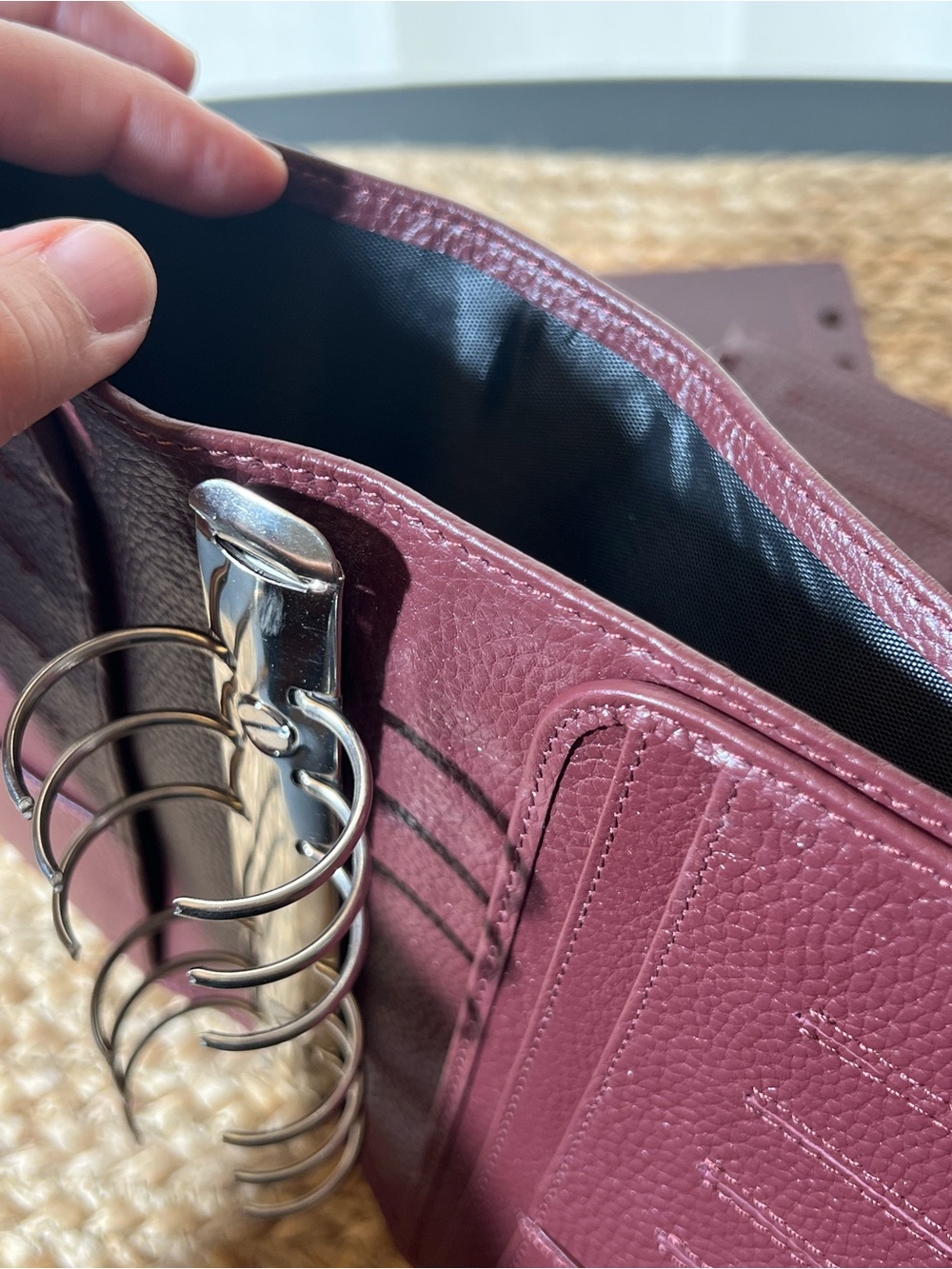 MOTERM luxe rings (30mm) Pebbled Leather Organizer Binder A6 with 2 flyleaf - Picture 7 of 9